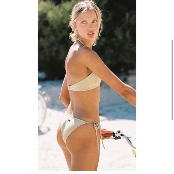 gold triangl bikini - Picture 2 of 2